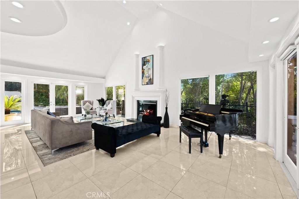 16221 Elisa Pl - Photo 2 of 50