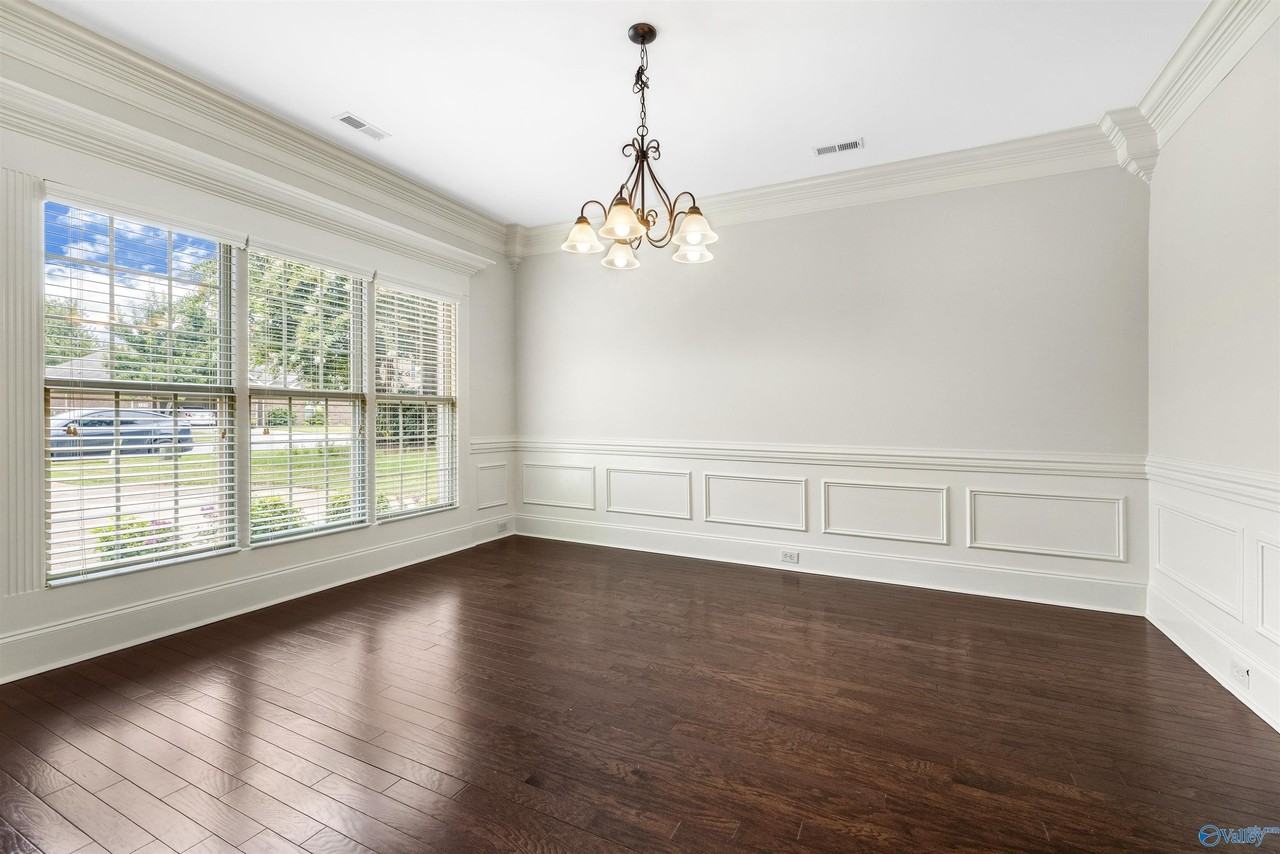 114 Properzi Way Sw - Photo 3 of 39