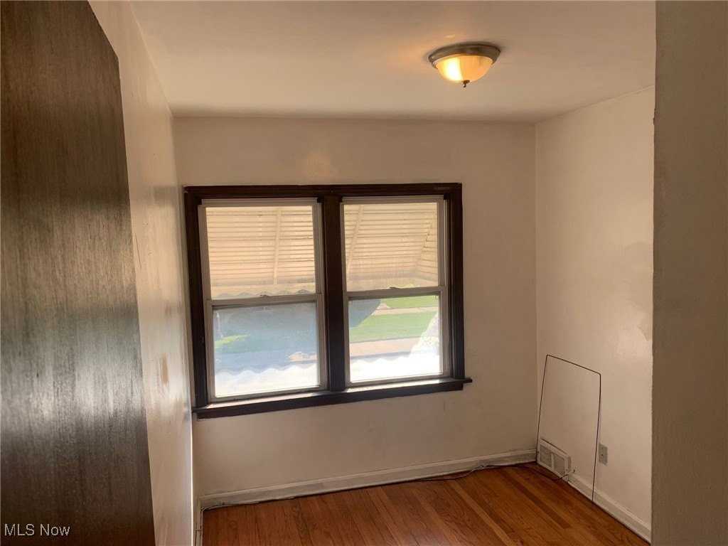 4889 Turney Road - Photo 5 of 8