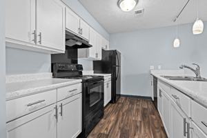 featured image of 831 Brookside Dr