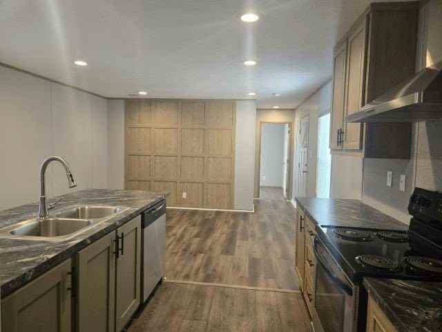 44 Stebbins Dr #44 - Photo 3 of 4