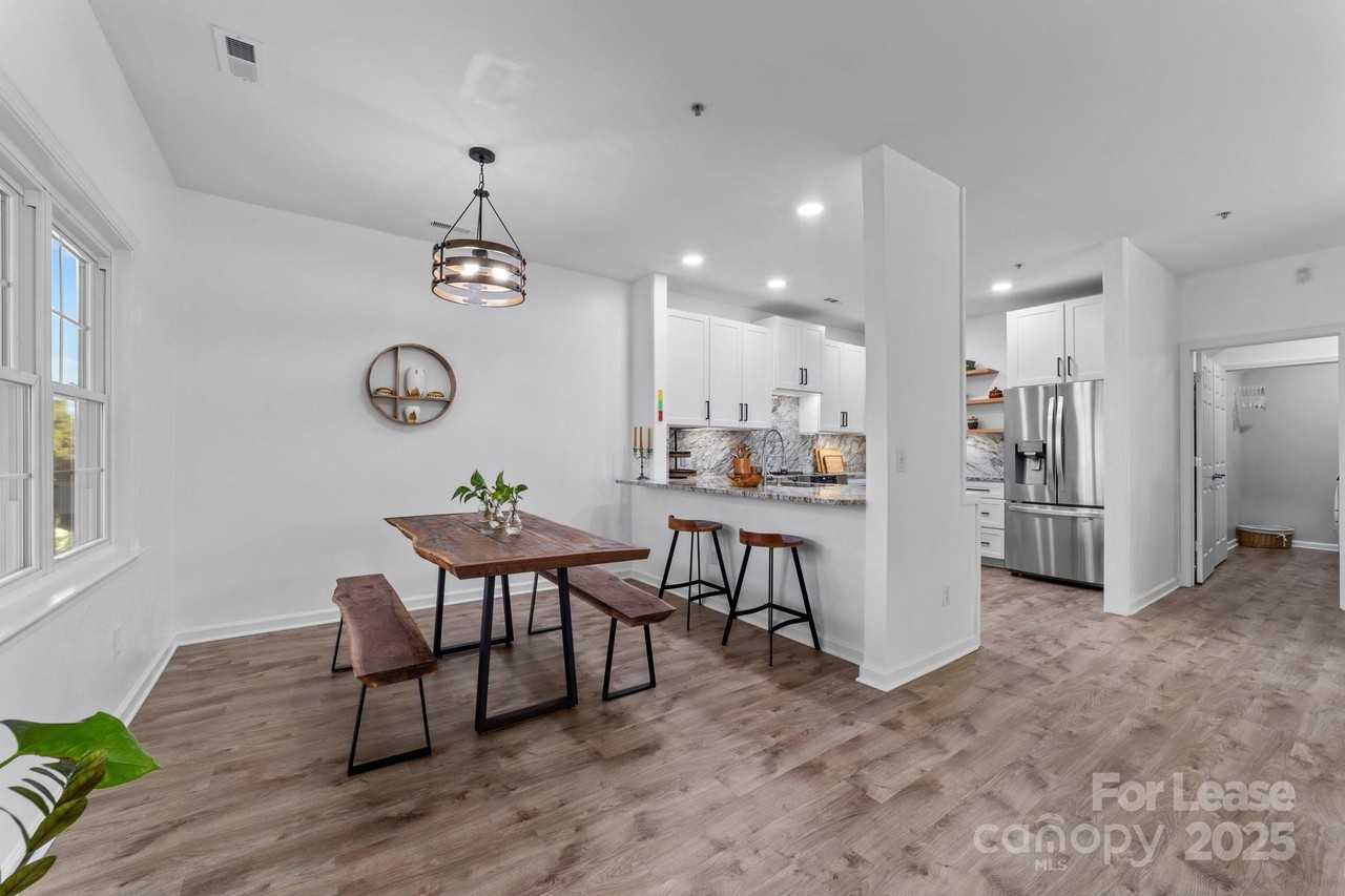 18823 Cloverstone Cir - Photo 7 of 20