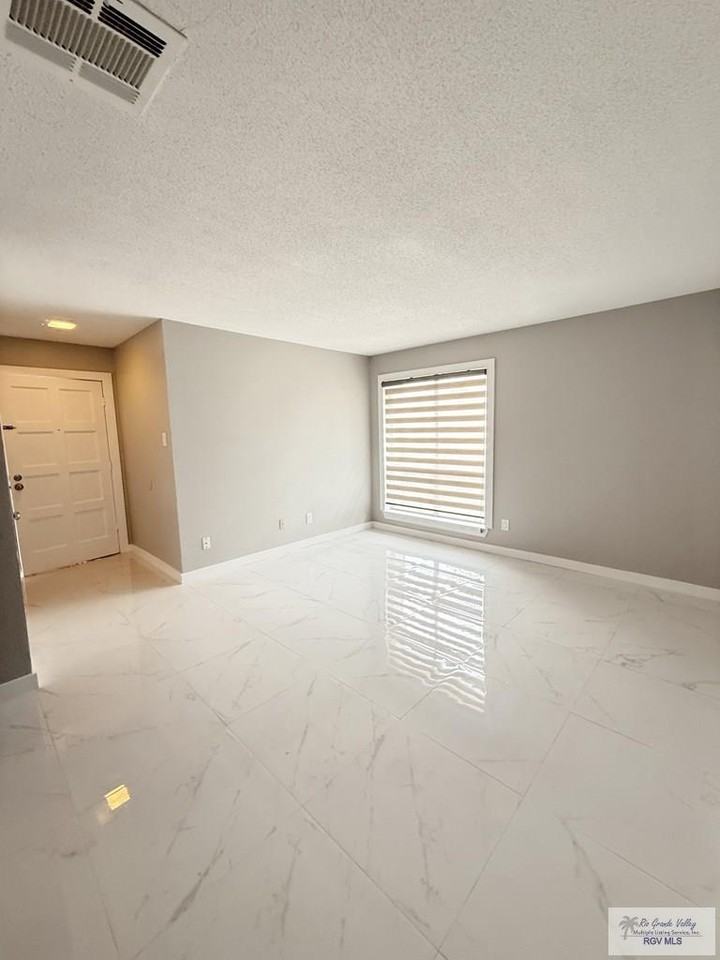 3005 Old Alice Rd - Photo 4 of 18