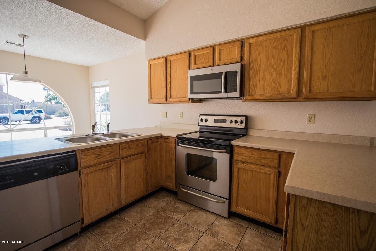 14318 North 78th Drive - Photo 2 of 17