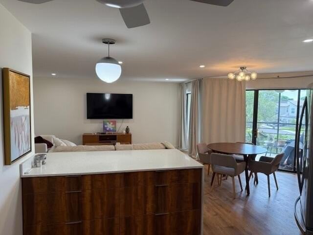 5651 Camino Del Sol 300 - Photo 7 of 17