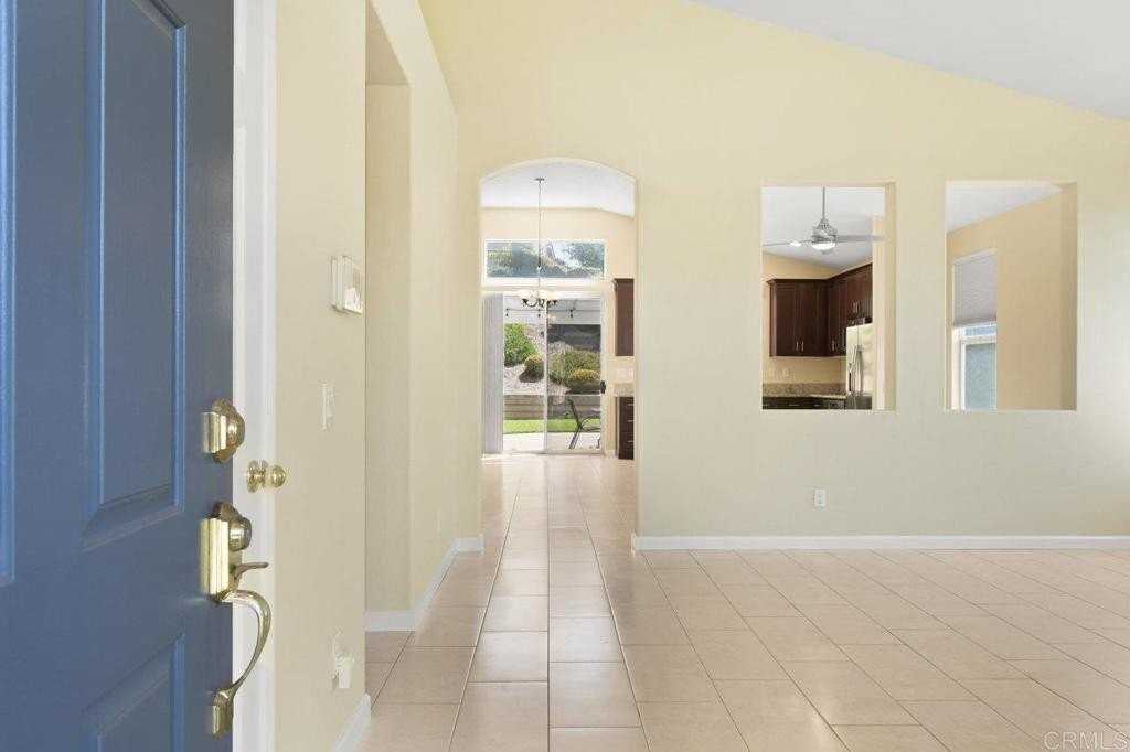 10521 Chamisal Pl - Photo 6 of 32