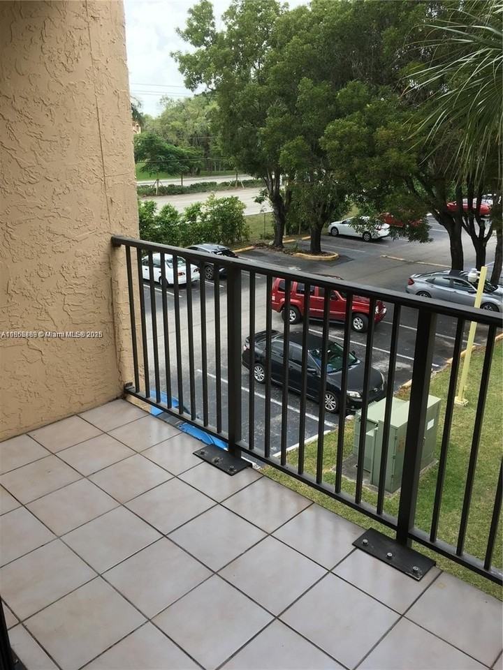 14221 Sw 88th St Apt 305c - Photo 2 of 7