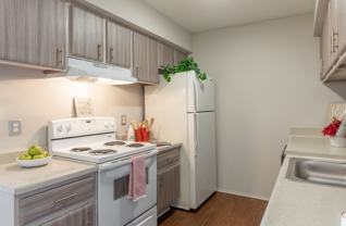 Farmington View Apartments - Photo 1 of 1