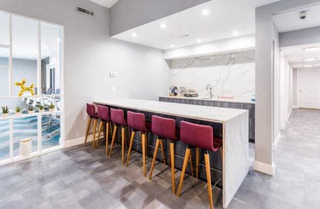 Dearborn View Apartments - Photo 4 of 50