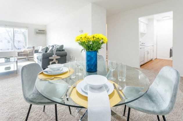 Dearborn View Apartments - Photo 3 of 50