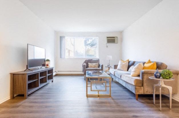 Dearborn View Apartments - Photo 7 of 50