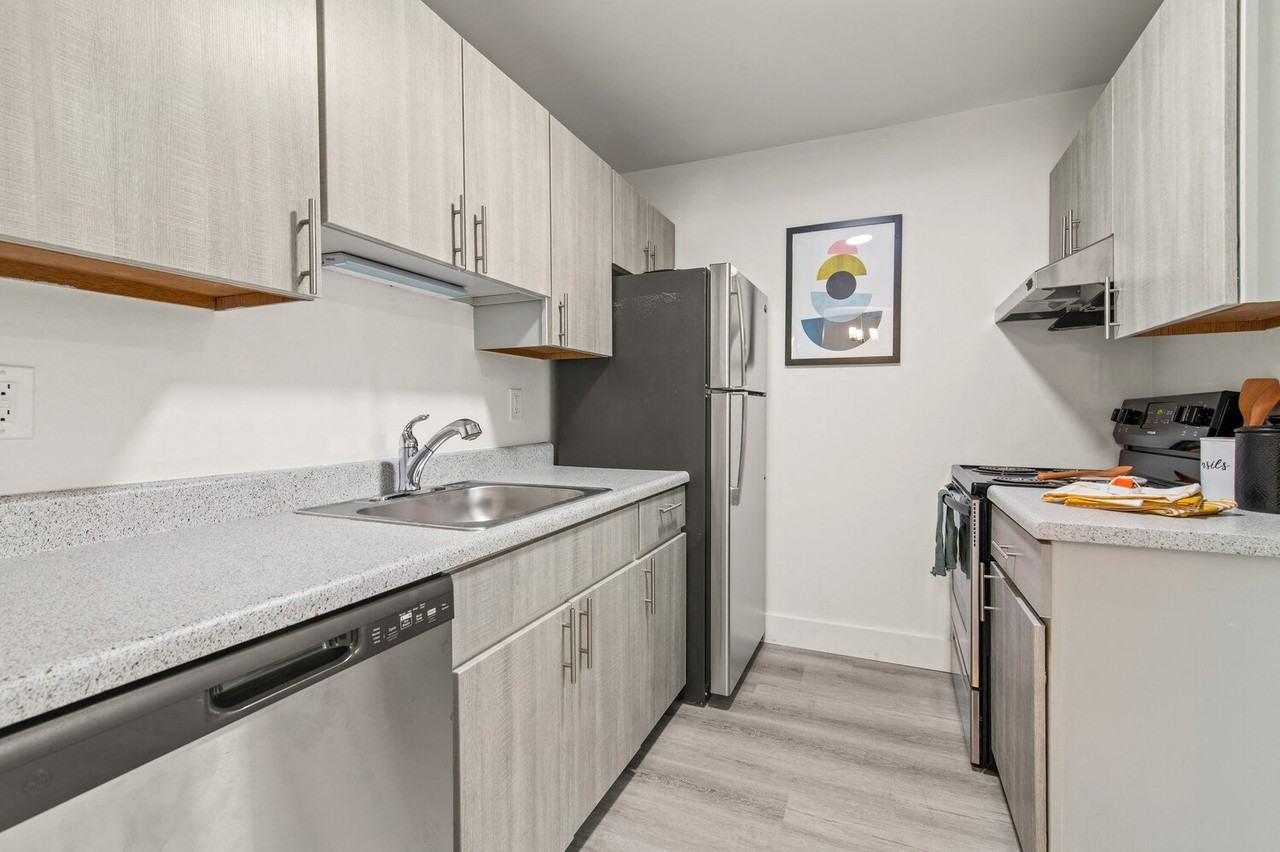 Reserve At Westland - Photo 2 of 36