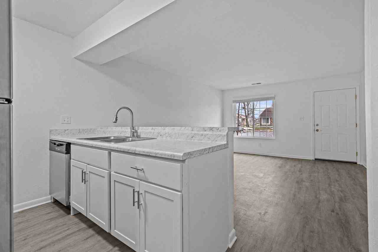 Capitol Village - Lansing, MI - Photo 6 of 41