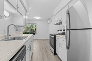 featured image of 27201 W Canfield St