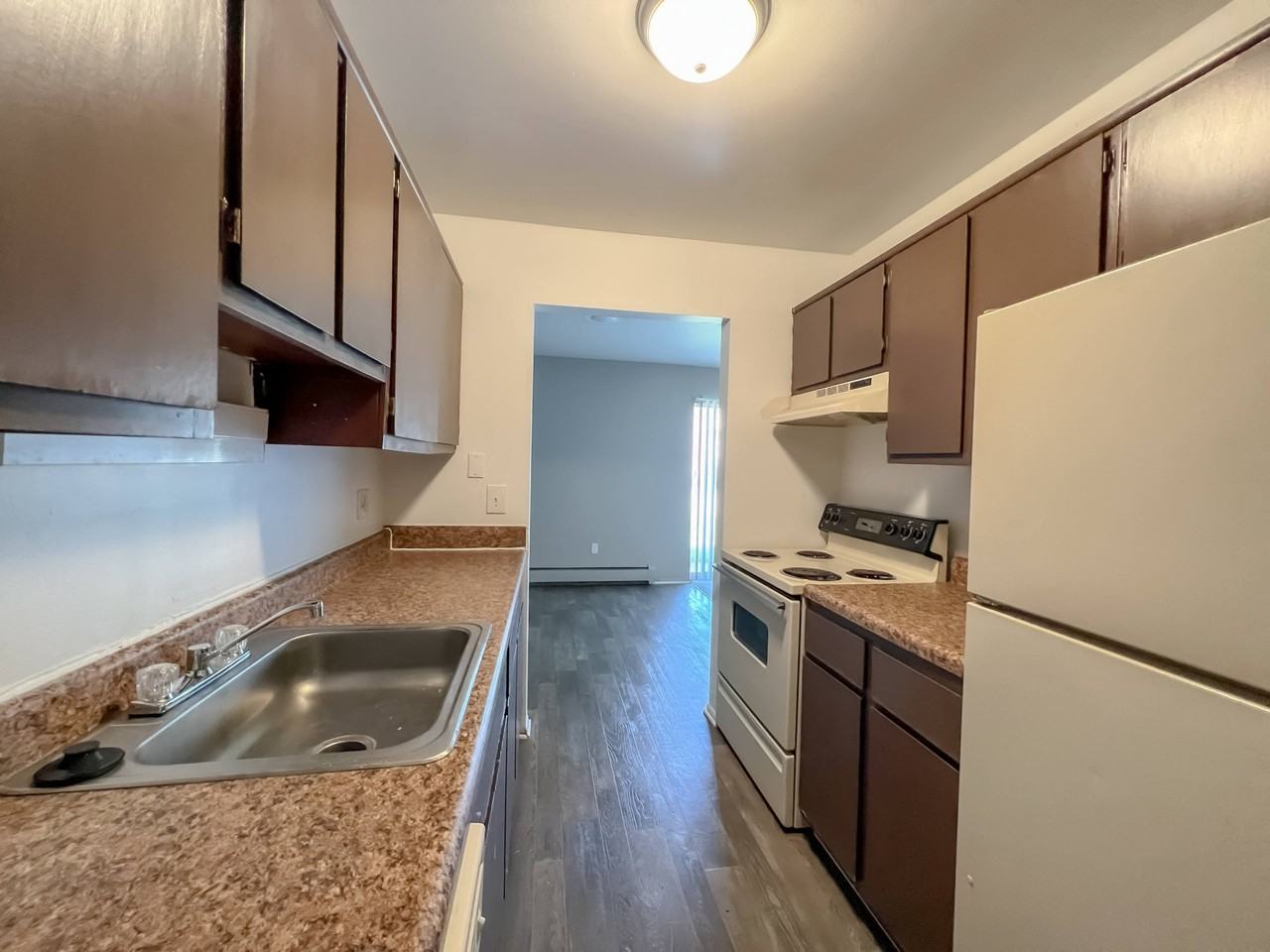 Macomb Manor - Roseville, MI - Photo 6 of 35