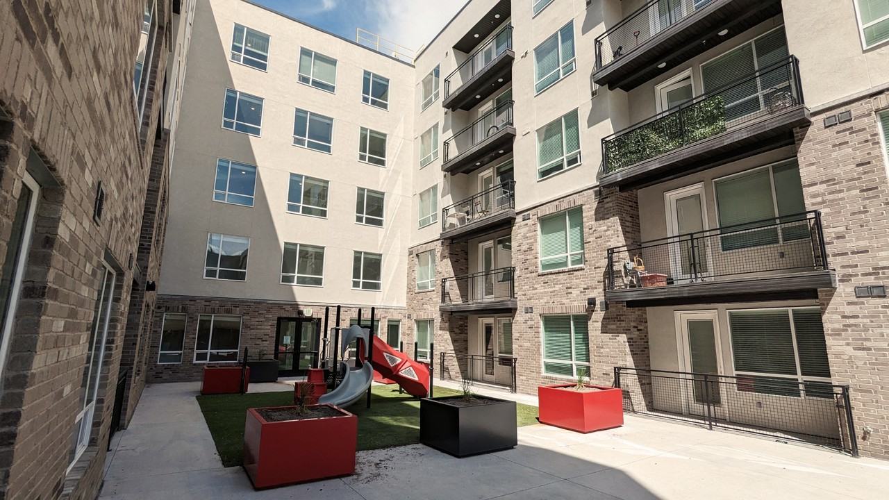 Central West Apartments - Photo 2 of 13