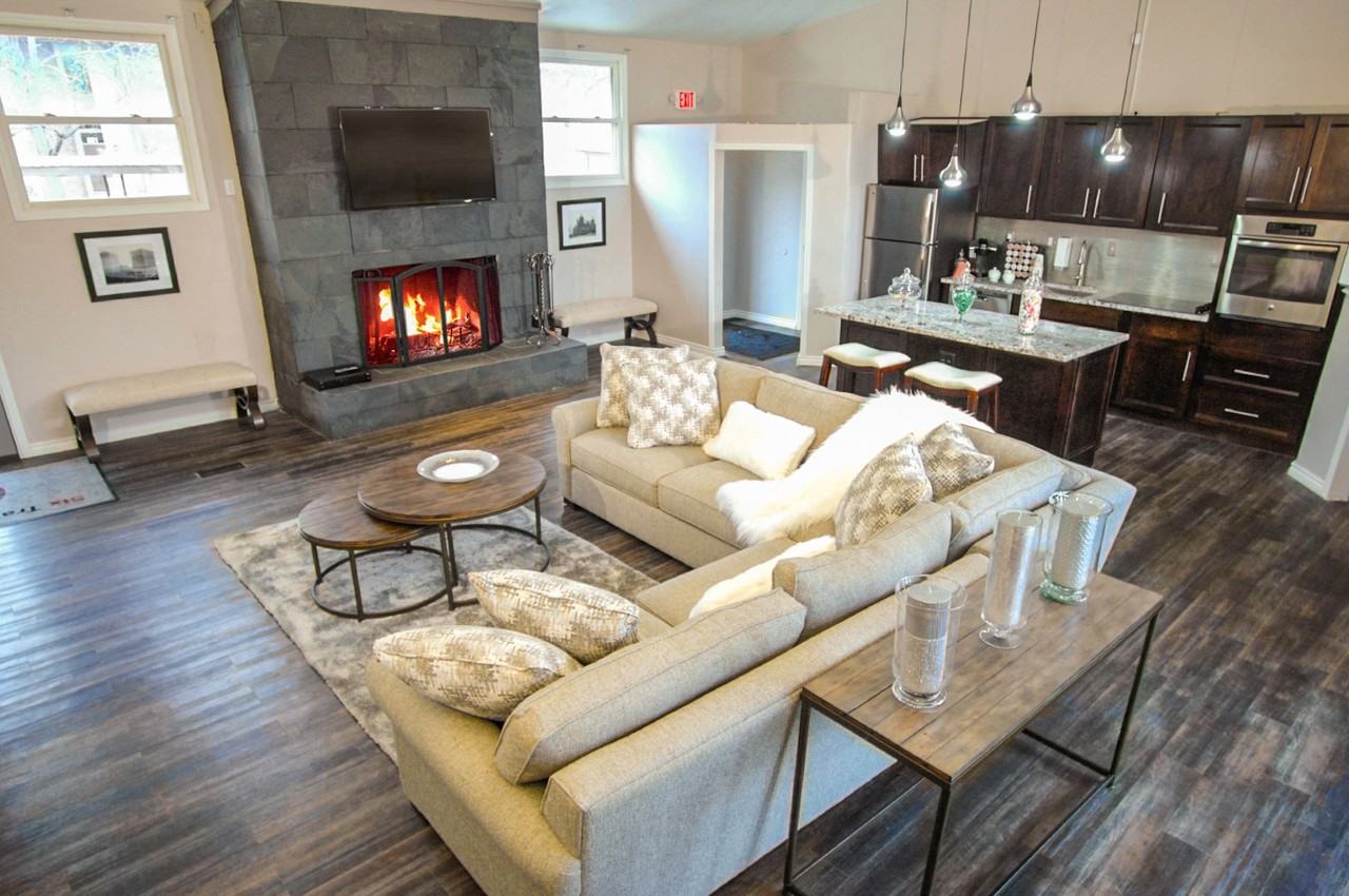 Six Trails Apartments - Photo 3 of 45