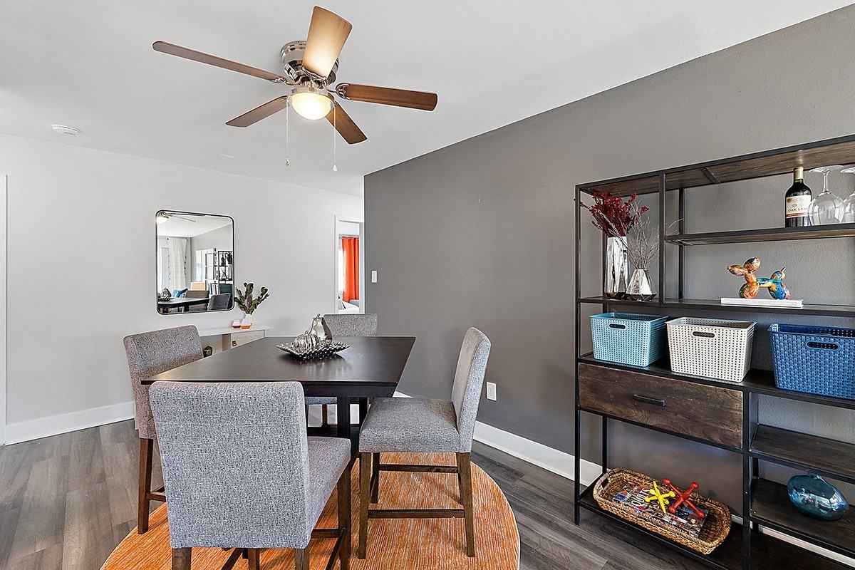 Residences On Penn - Photo 4 of 33