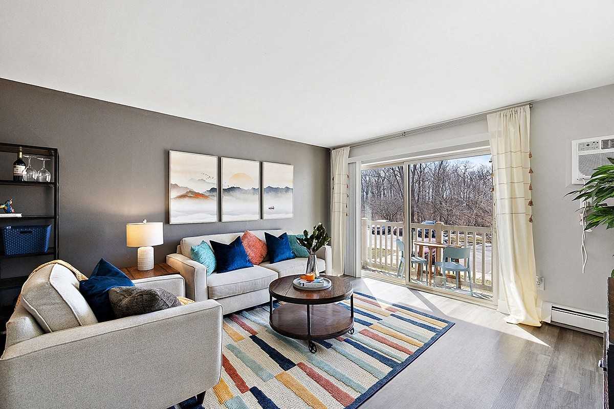 Residences On Penn - Photo 2 of 33