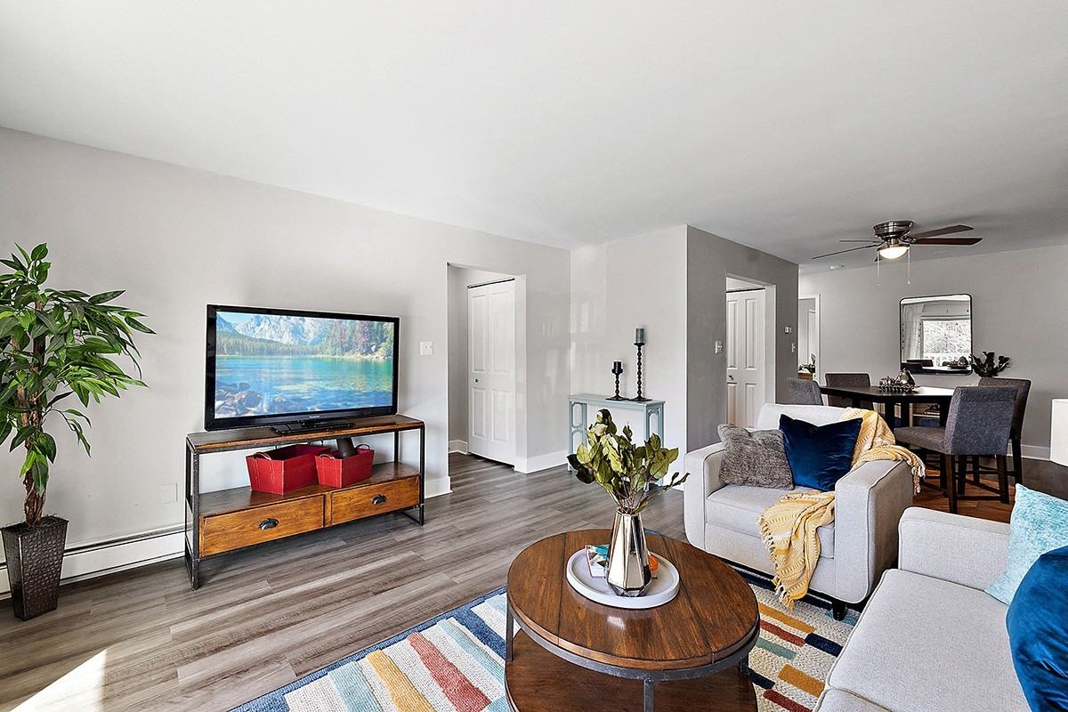 Residences On Penn - Photo 3 of 33