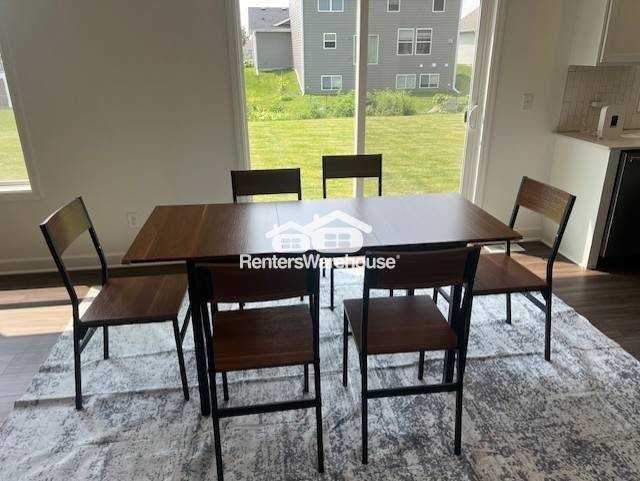 4268 129th Ave Ne - Photo 3 of 15