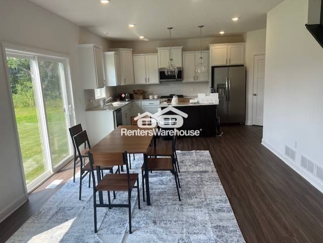 4268 129th Ave Ne - Photo 4 of 15