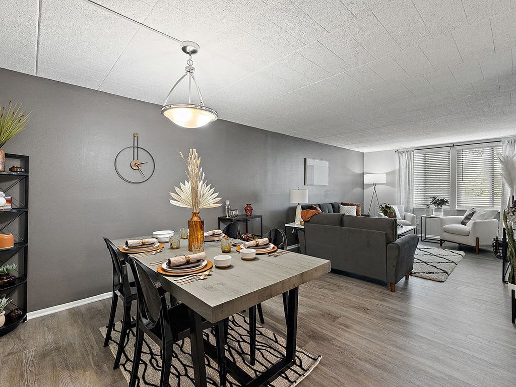 Southgate Apartments - Photo 7 of 25