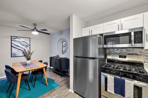 featured image of 2572 Carpenter Road