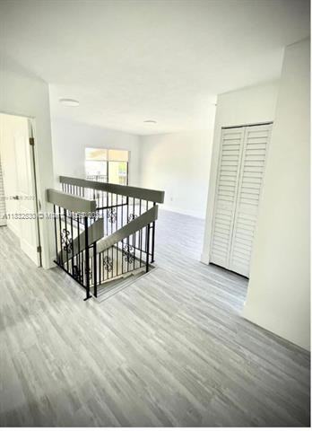 2324 Southwest 57th Court - Photo 3 of 8