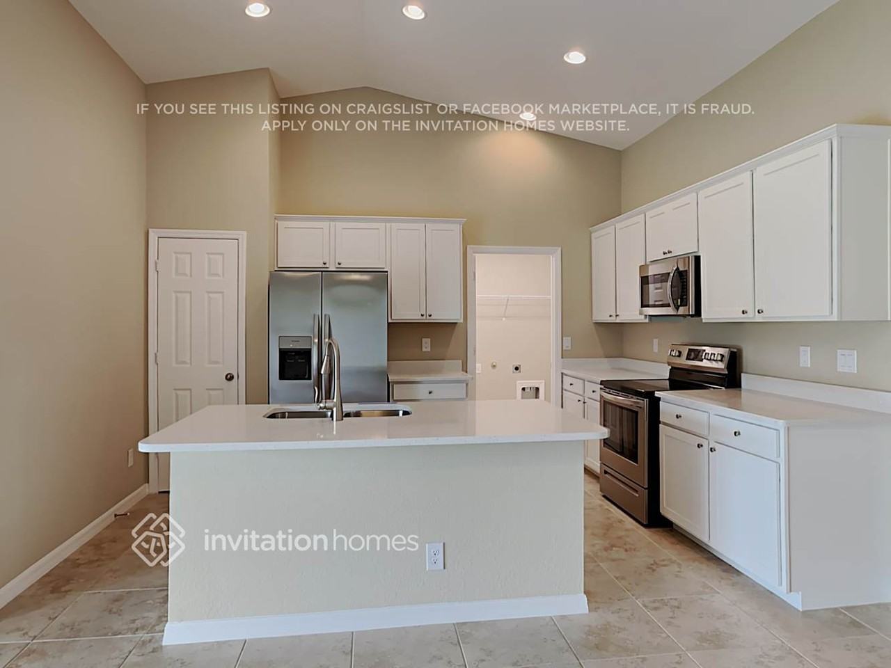 311 Tandil St - Photo 5 of 18