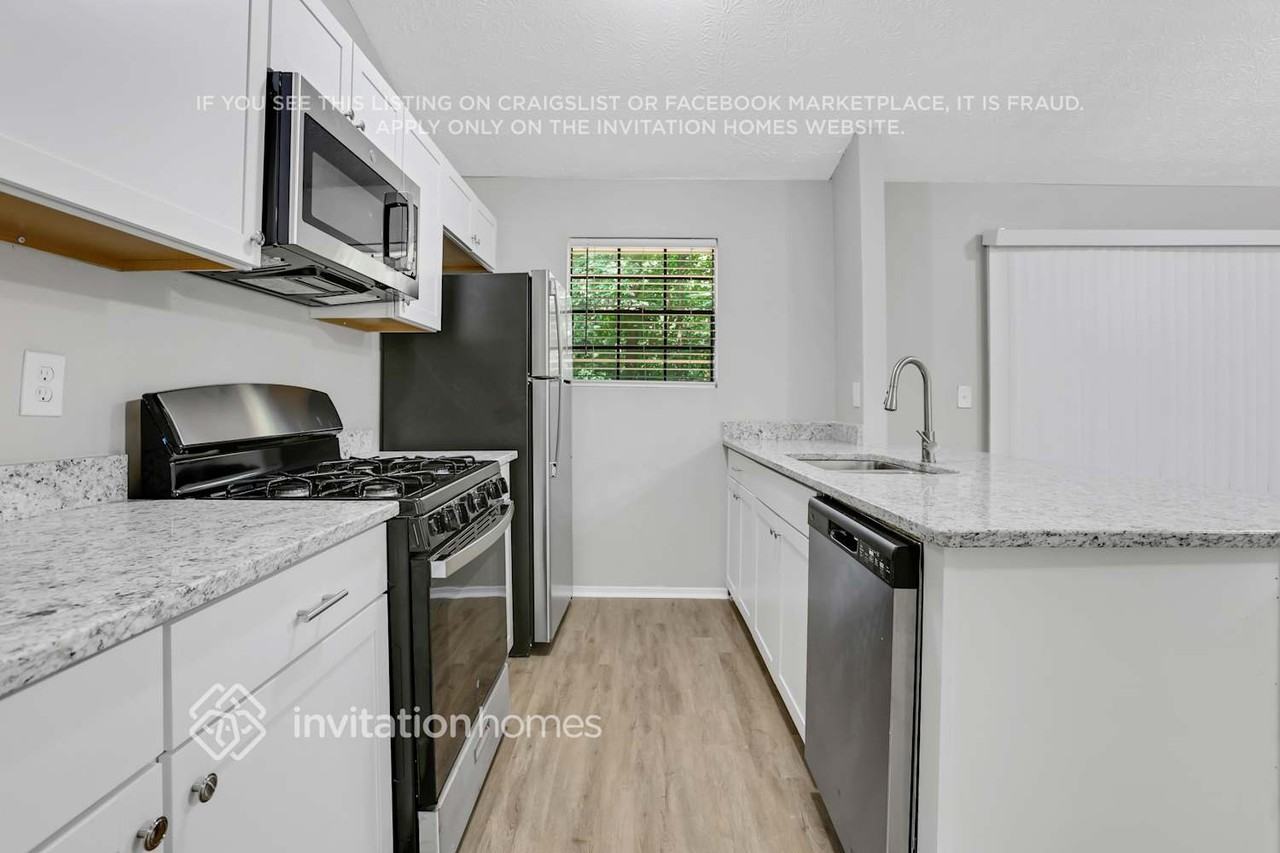 5544 Petite Pt - Photo 6 of 21