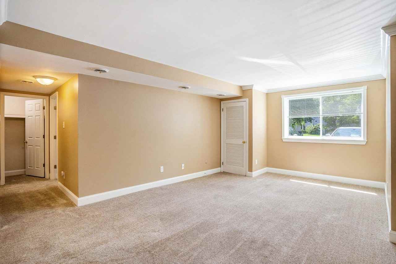 Maple Court Apartments - Photo 2 of 50