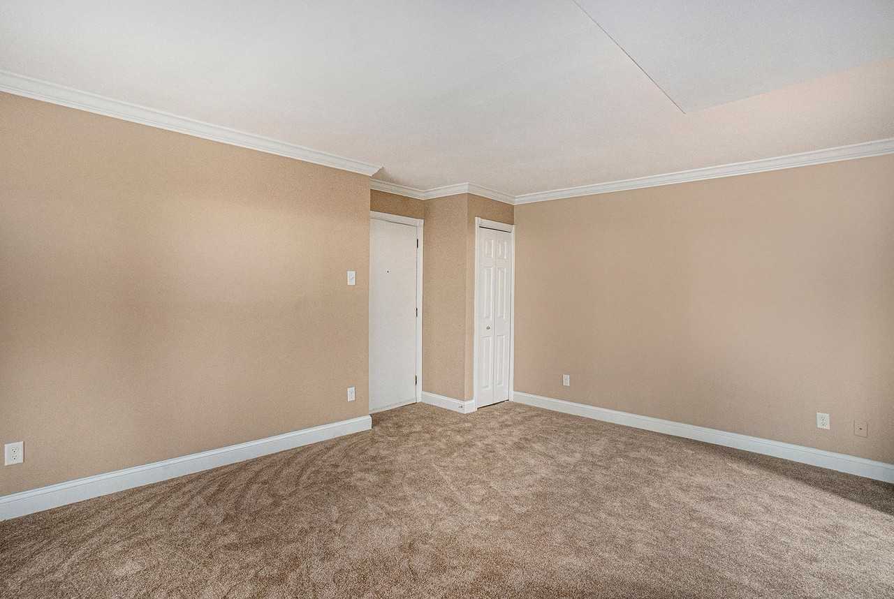 Maple Court Apartments - Photo 3 of 50