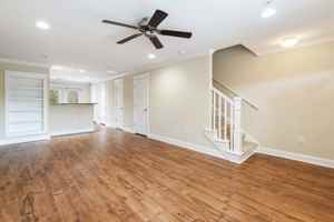 featured image of 1720 Treetop Dr