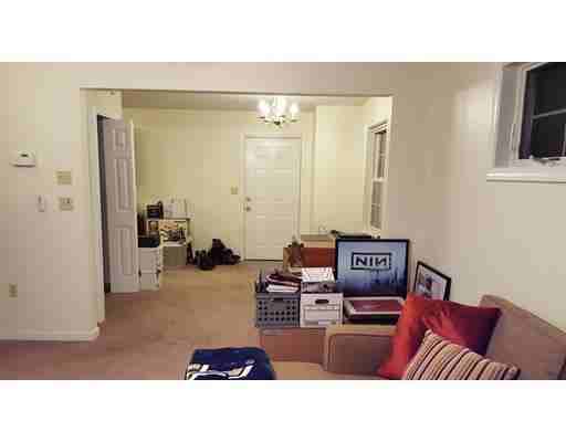 380 Coburn Ave #4 - Photo 3 of 6