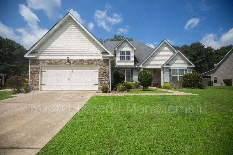 111 Seminole Trl - Photo 2 of 32