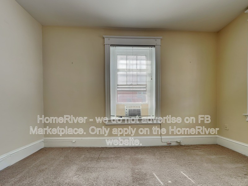 1300 35th St Nw #3 - Photo 2 of 28