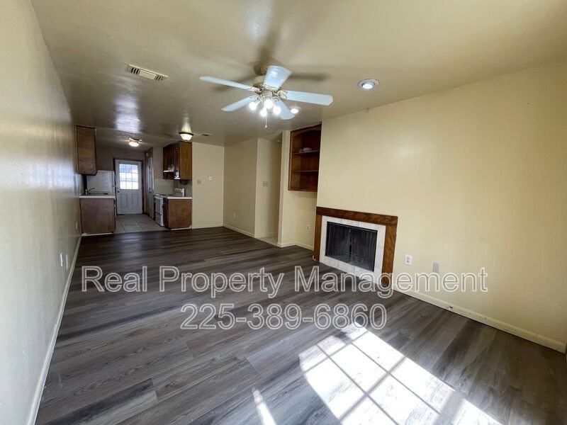 10642 Stanley Aubin Ln #A - Photo 3 of 12