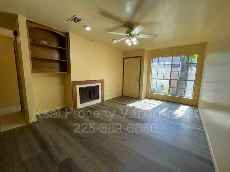 10642 Stanley Aubin Ln #A - Photo 4 of 12