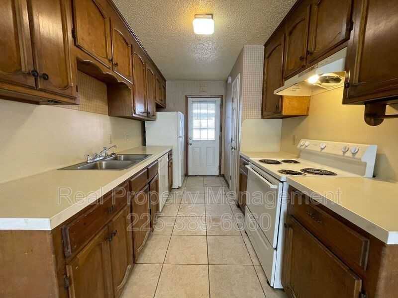 10642 Stanley Aubin Ln #A - Photo 6 of 12