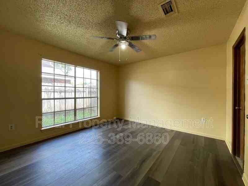 10642 Stanley Aubin Ln #A - Photo 7 of 12