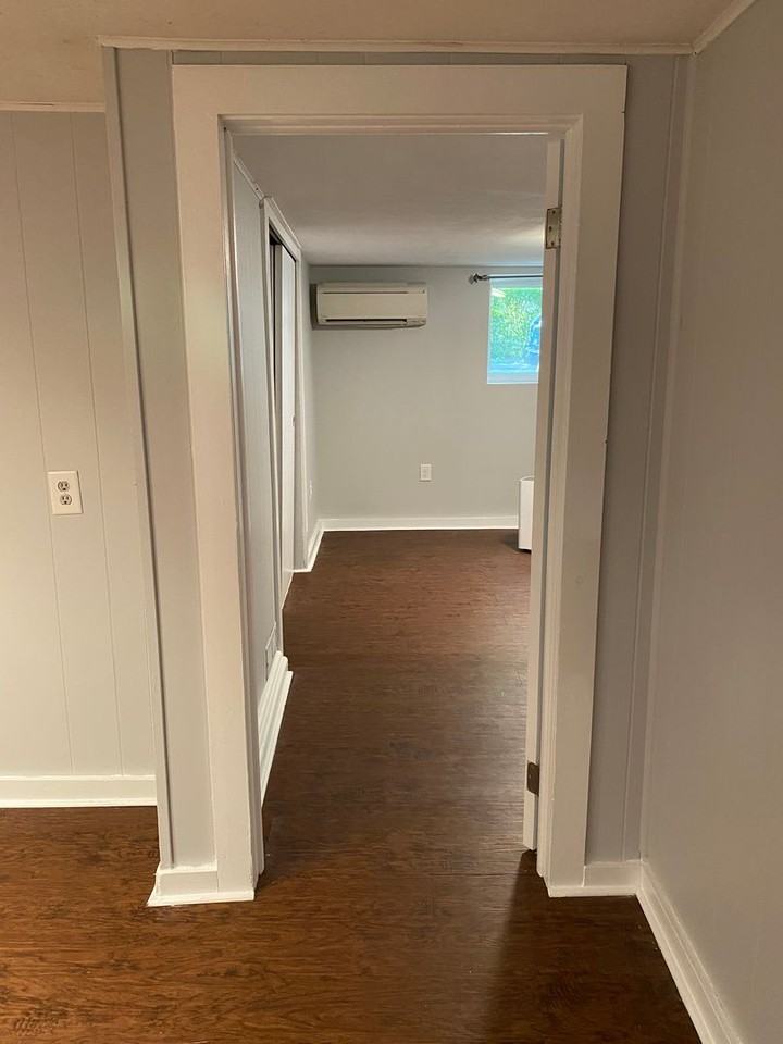 1002 N Aurora Street - Photo 5 of 50