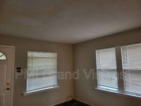 1553 N Walnut Grove Ave - Photo 1 of 1