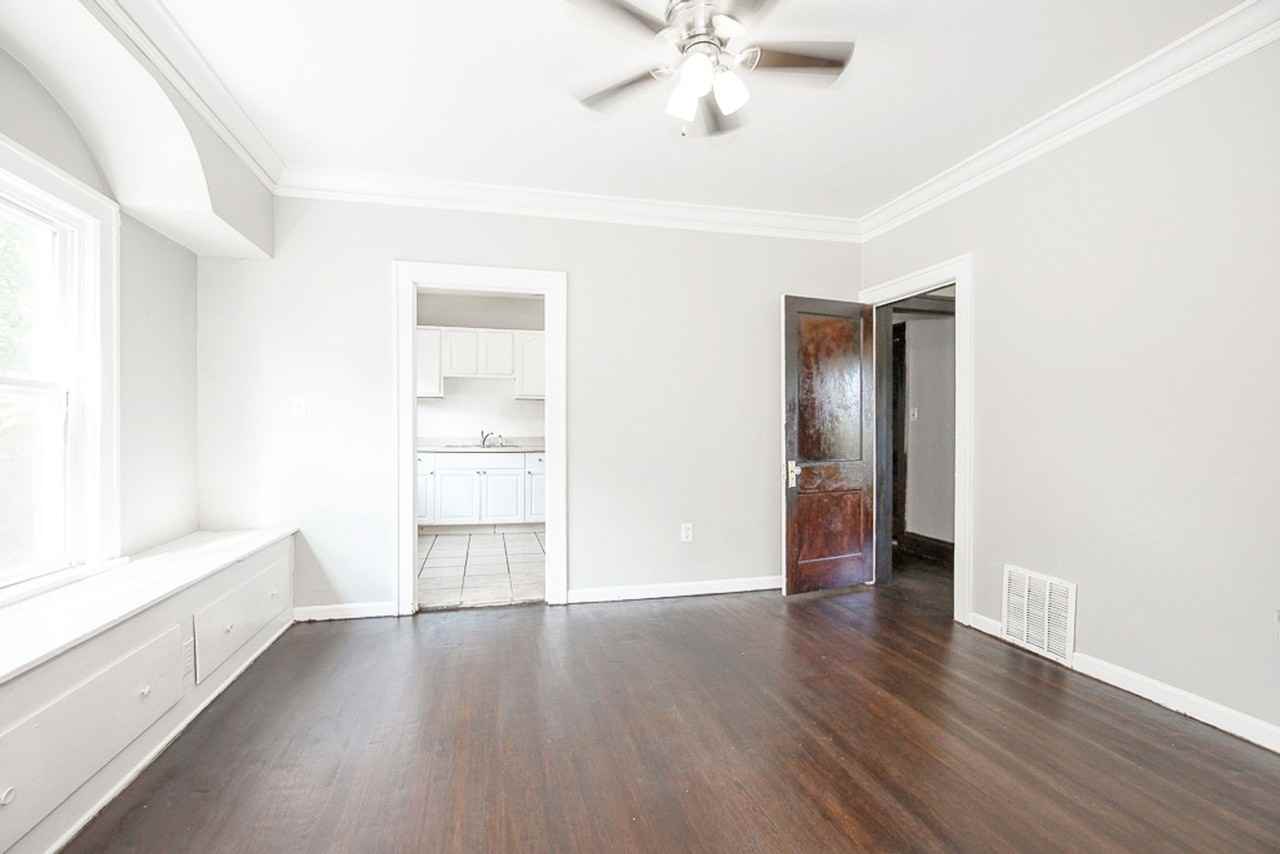 4126 E 141st St - Photo 2 of 19