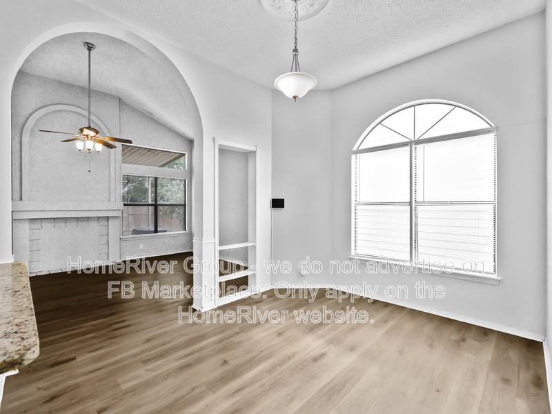 10215 Brad Fld - Photo 3 of 22