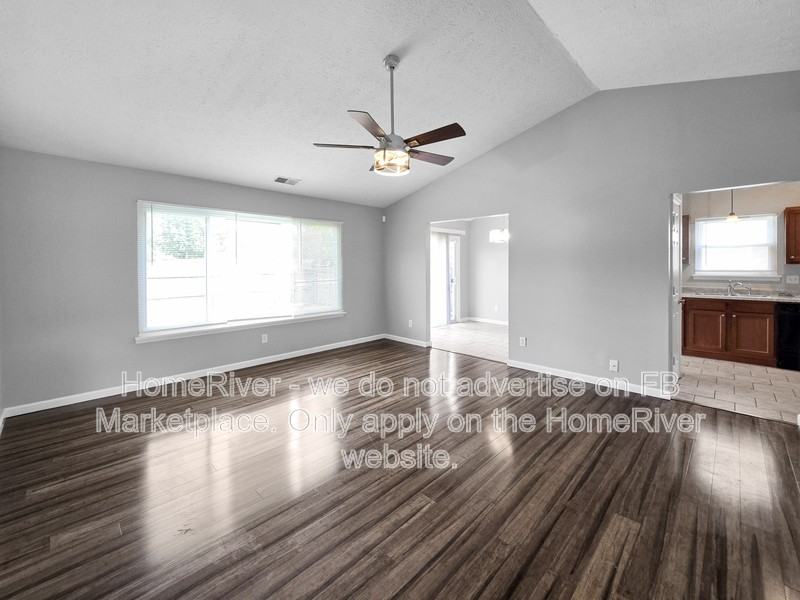 11302 Lynchburg Way - Photo 2 of 18