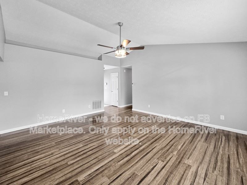 11302 Lynchburg Way - Photo 3 of 18