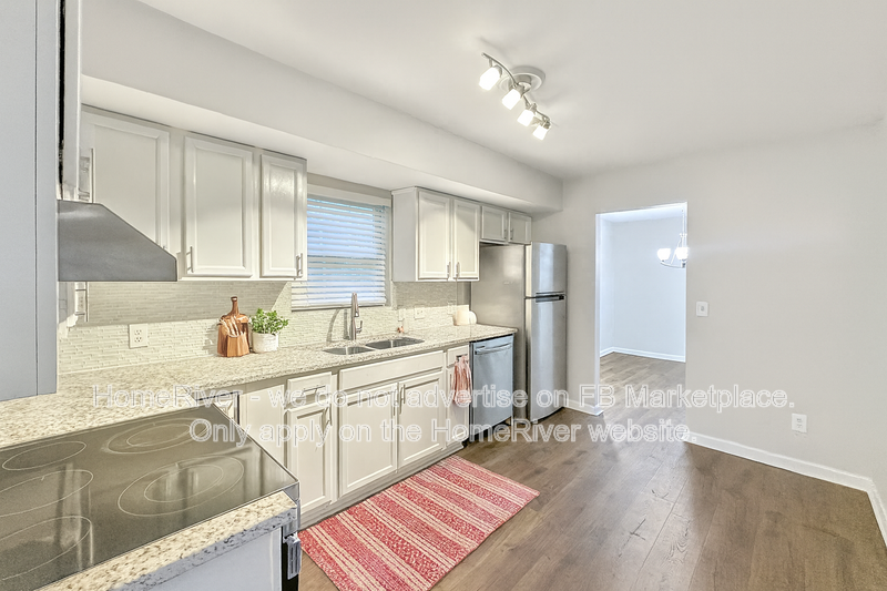 1830 Liberty St - Photo 3 of 25