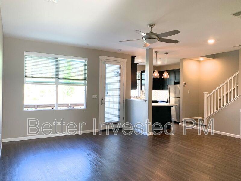 446 Blythewood Place - Photo 3 of 17