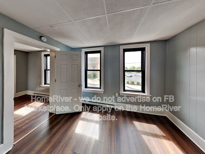 1802 Chestnut Street - Photo 5 of 13